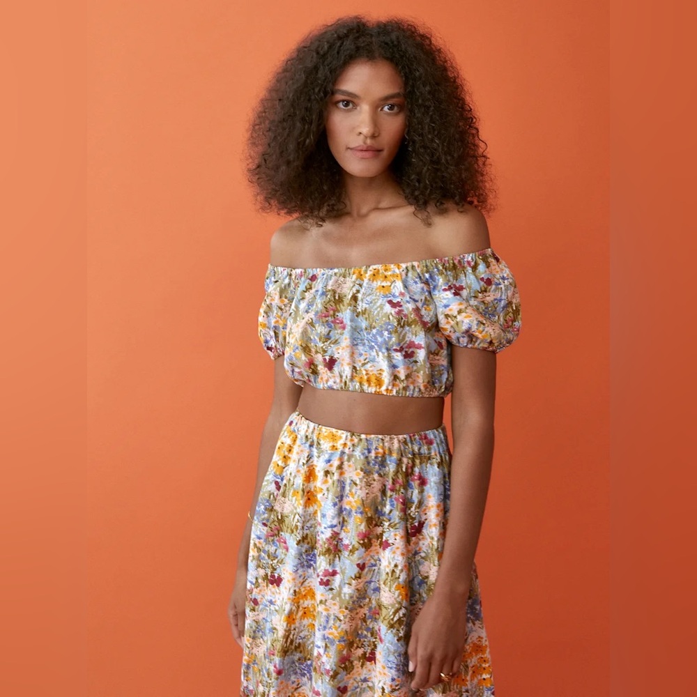 Reformation Scallop Countryside Linen Crop Top M